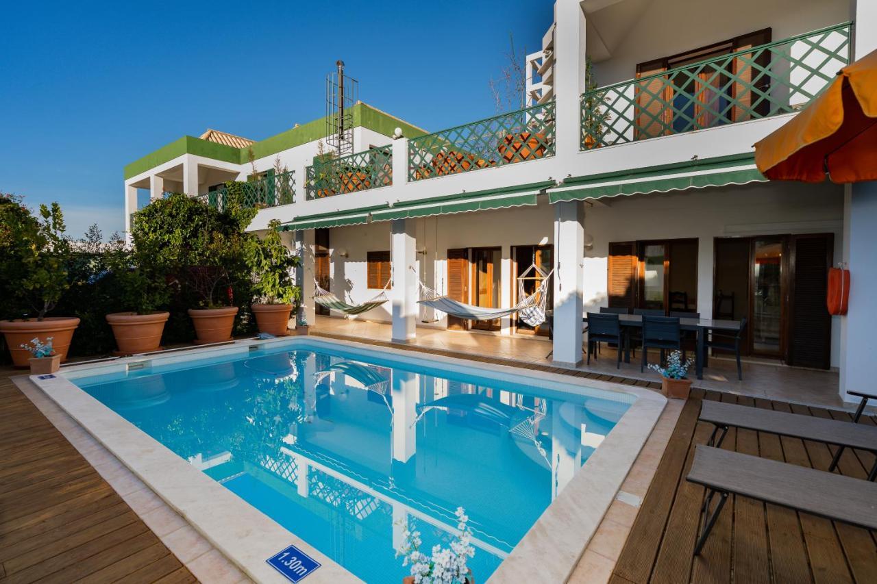 Holiday Villa In Elite Residential Area Of Faro Bagian luar foto